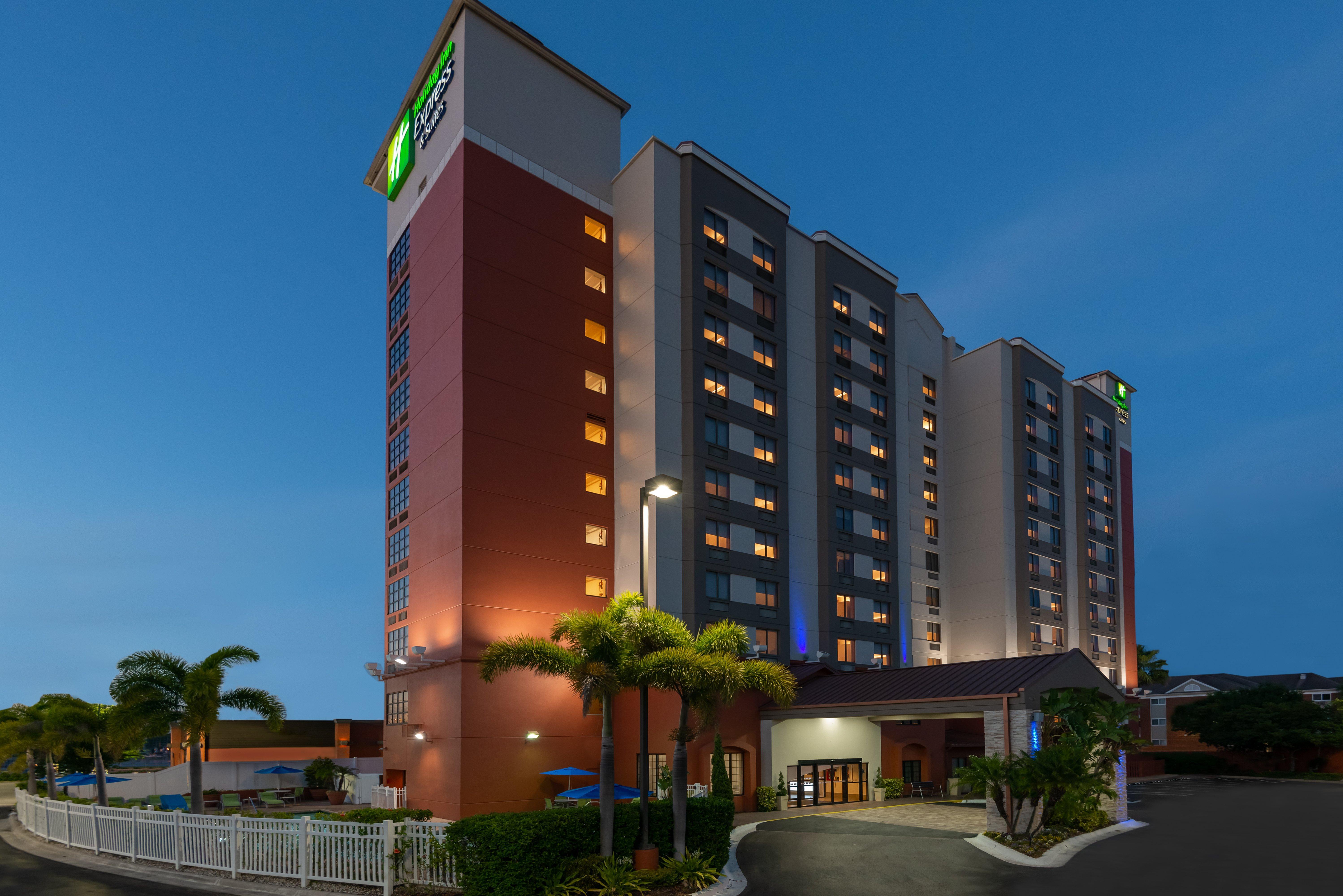 Holiday Inn Express & Suites - Nearest Universal Orlando By Ihg Εξωτερικό φωτογραφία