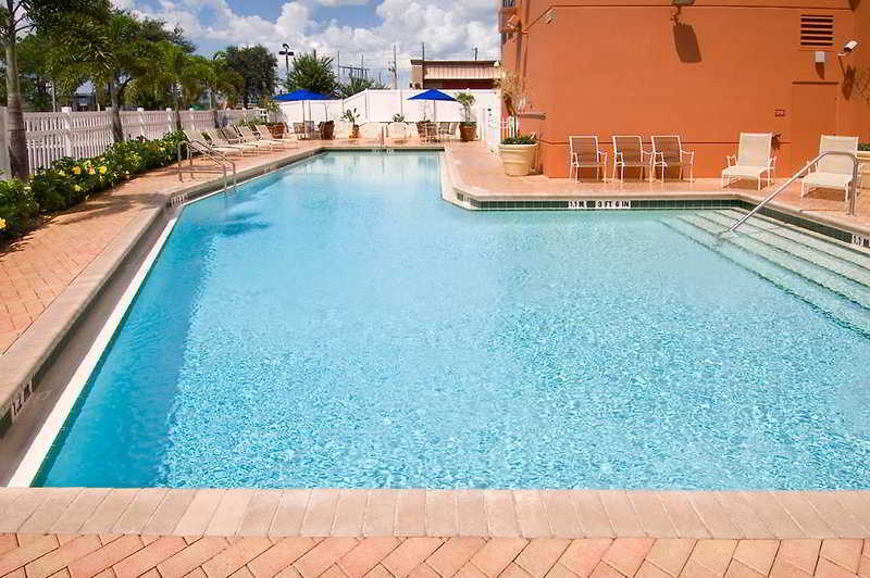 Holiday Inn Express & Suites - Nearest Universal Orlando By Ihg Εξωτερικό φωτογραφία